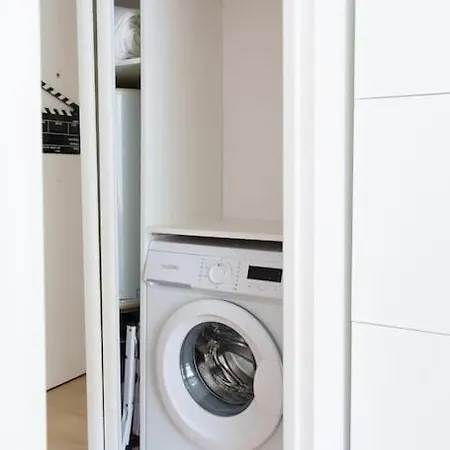 Le Bristol By Apirent #climatisation #terrasse #central カンヌ