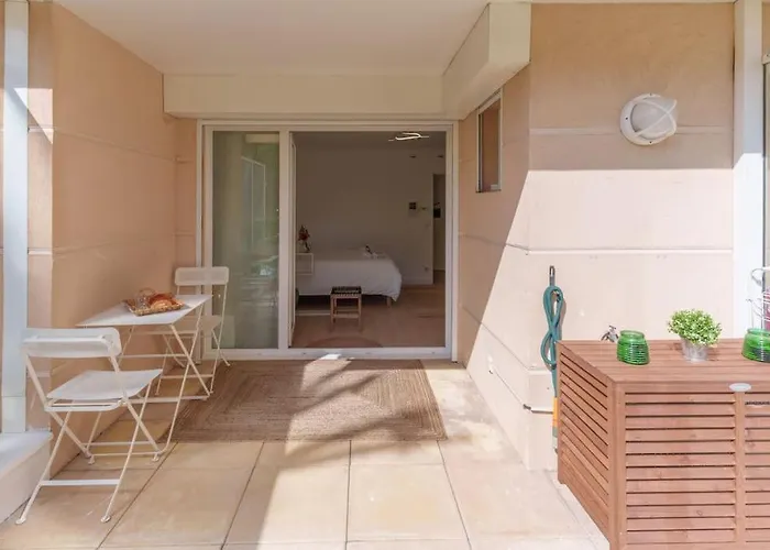Le Bristol By Apirent #climatisation #terrasse #central شقة كان