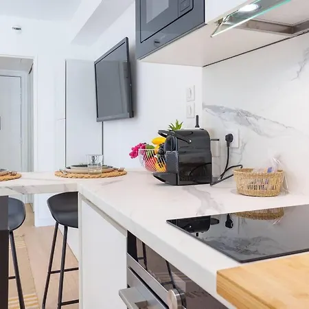 Le Bristol By Apirent #climatisation #terrasse #central Appartement Cannes